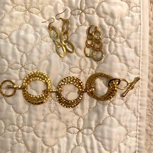 Gold earrings and bracelet